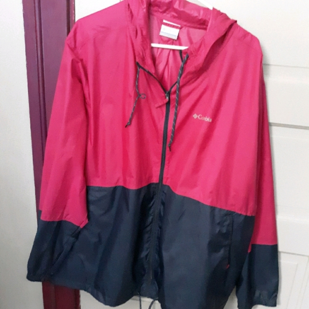 Lightweight Columbia Windbreaker Jacket